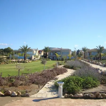 Villa Saraliana Sandy - Heated Pool - Jacuzzi - Private Area *