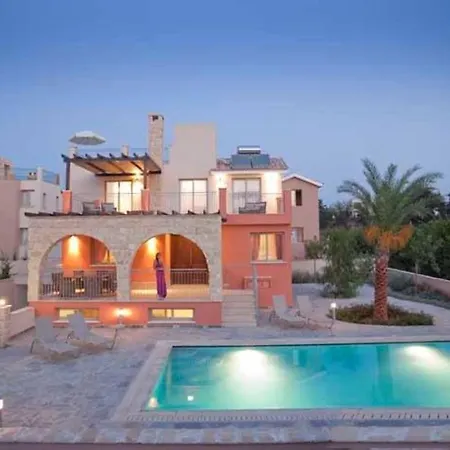 Saraliana Sandy - Heated Pool - Jacuzzi - Private Area Villa *