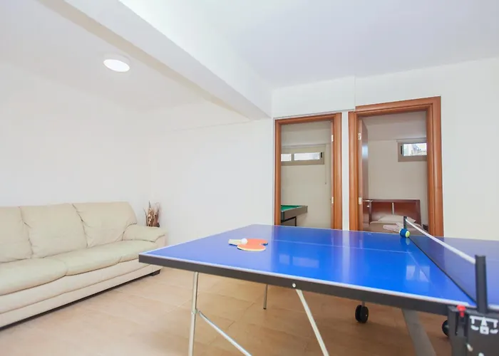 Saraliana Sandy - Heated Pool - Jacuzzi - Private Area Vila Polis