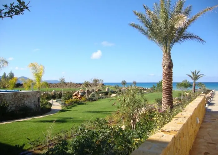 Saraliana Sandy - Heated Pool - Jacuzzi - Private Area Vila *